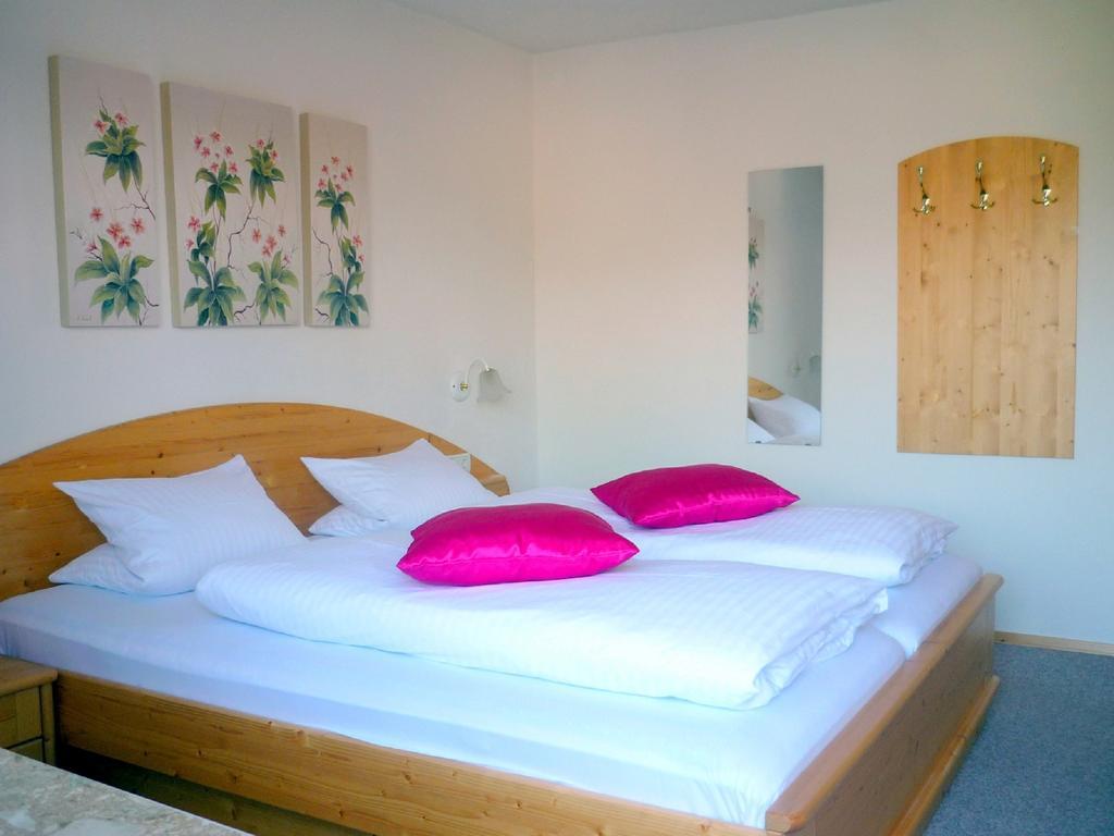 Gastehaus Hosp Apartman Obsteig Szoba fotó